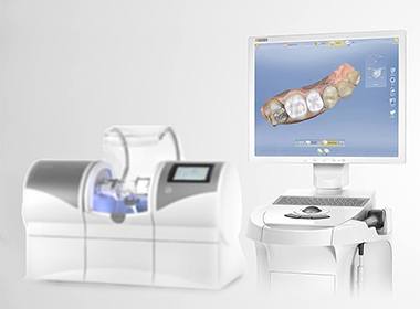 cerec machine and desktop